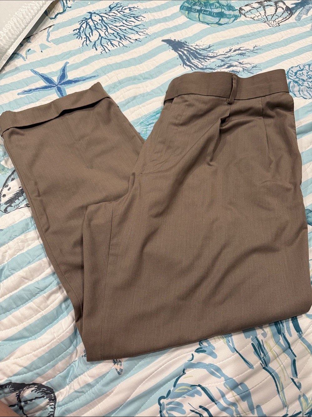 Stafford Men's Dress Pants in Taupe Brown